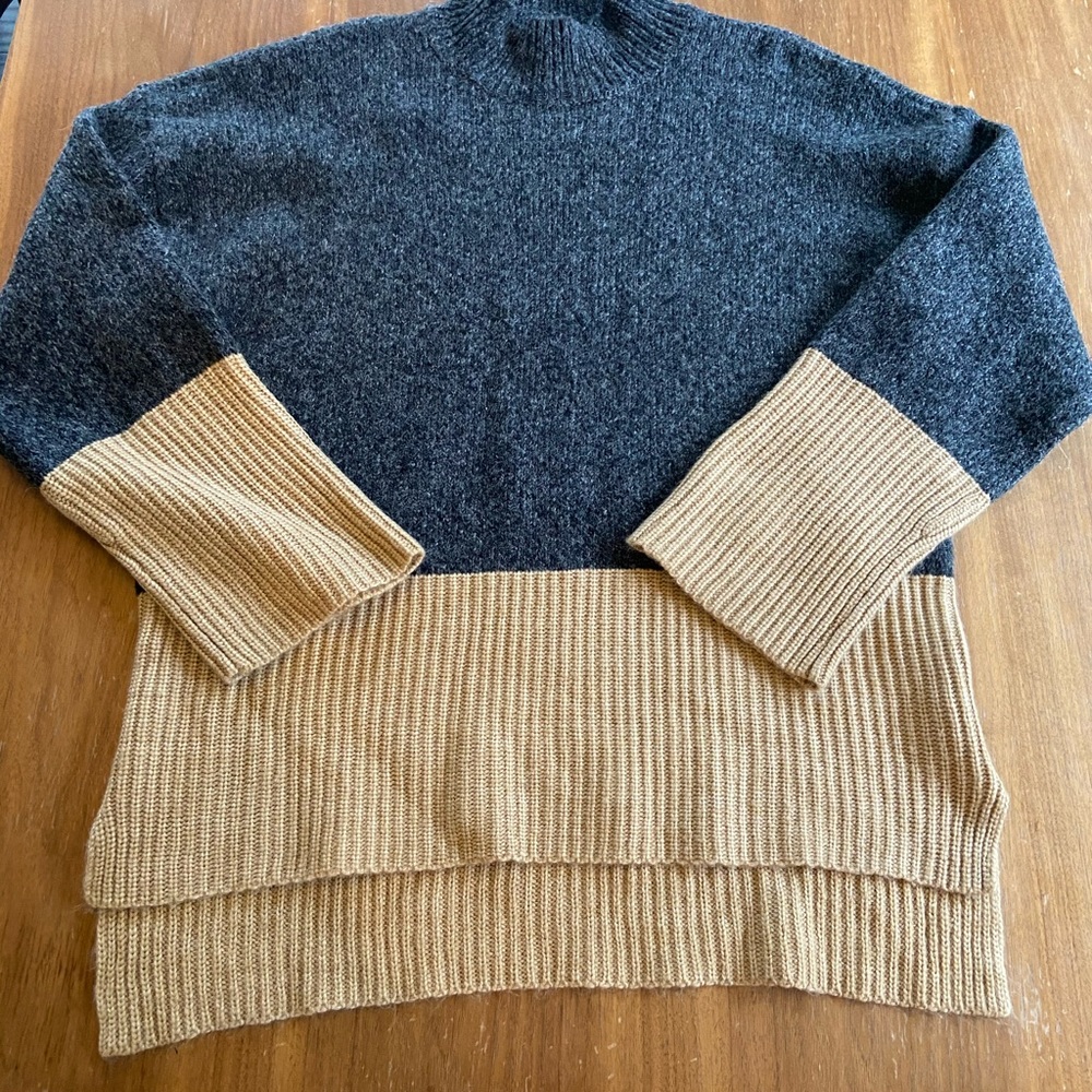 Micheal Kors sweater